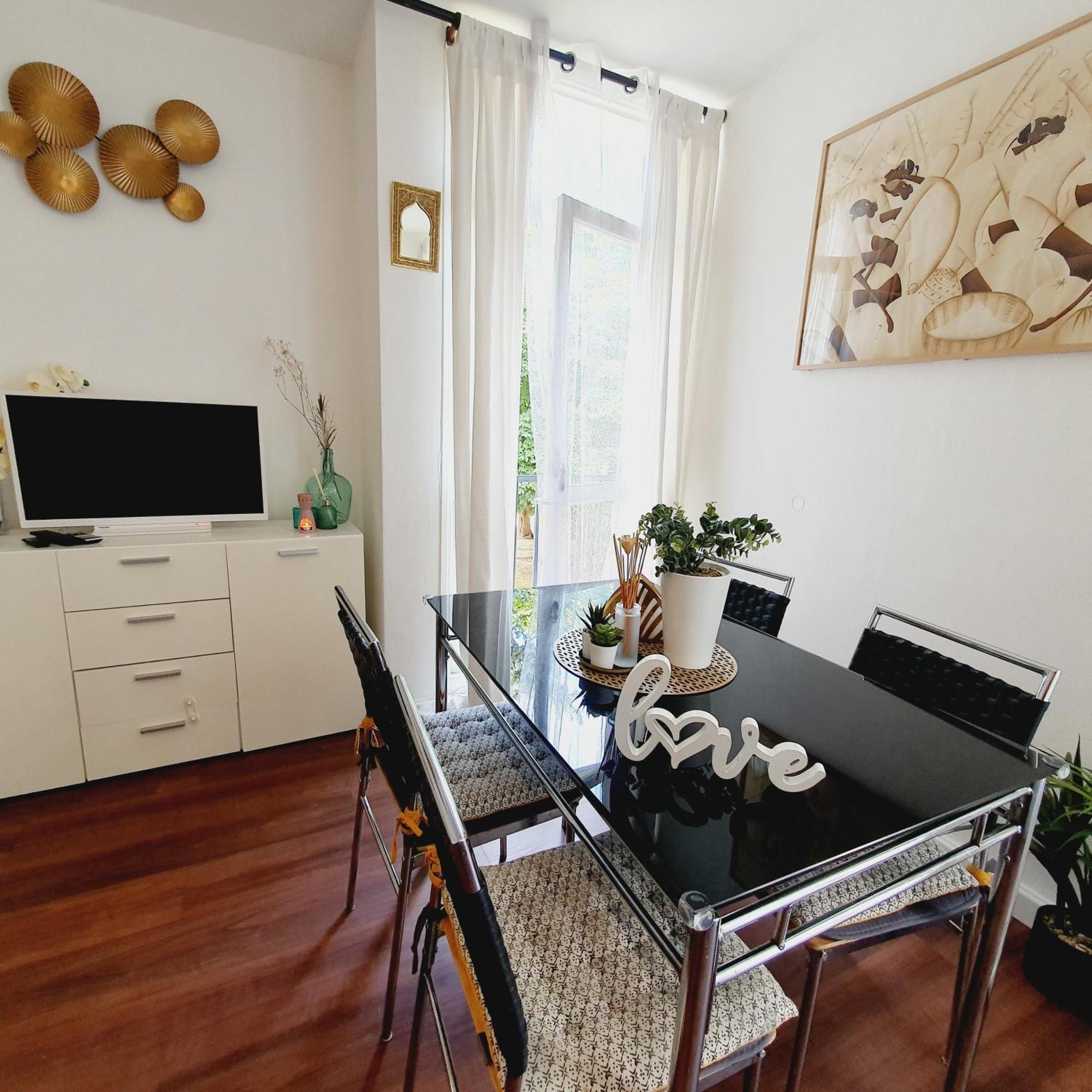 Sejour Cosy Pres De Paris T3 Cuisine Ouverte Et Bar Ris-Orangis Exteriör bild